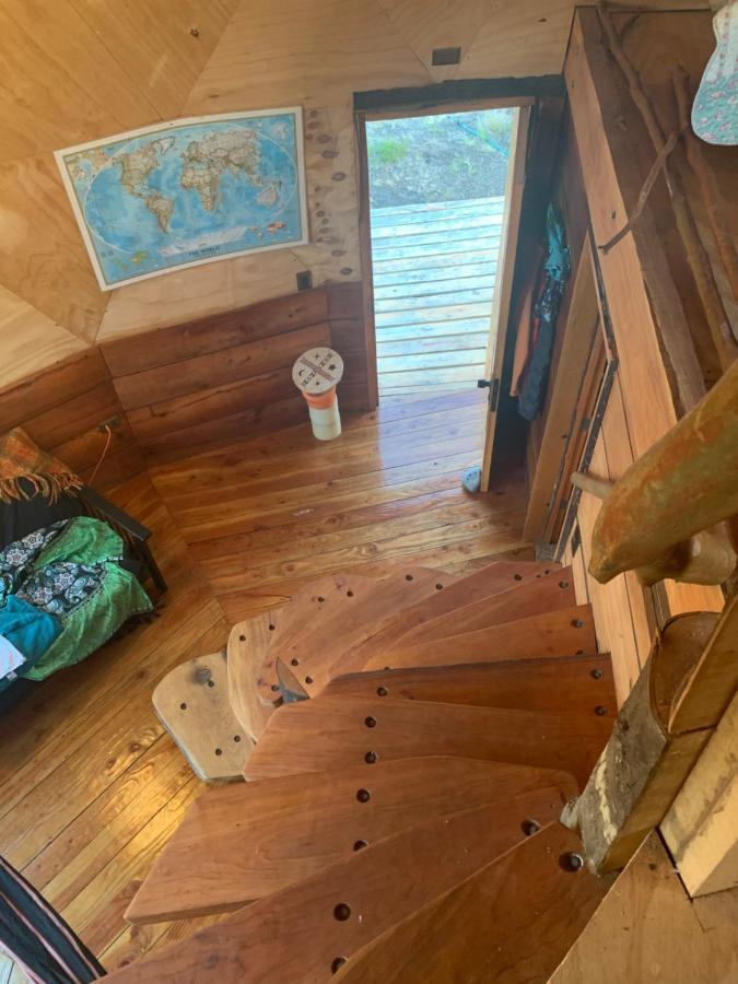 Domo Conguillio Conecta con tu energía sagrada junto al Salto Truful Truful con una vista majestuosa que podrás disfrutar en una tinaja Una experiencia que alineará tu espíritu y tu energía interior Vívelo Melipeuco Exterior foto