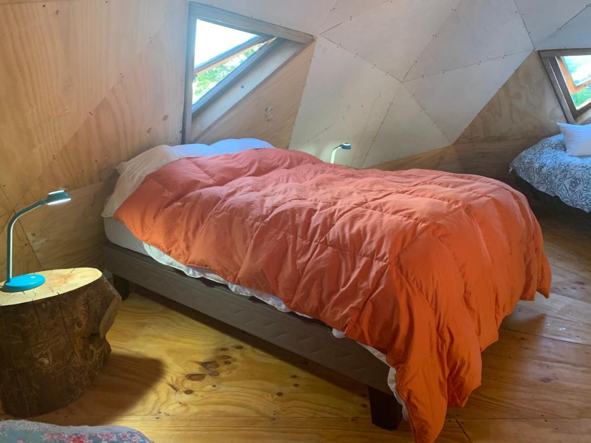 Domo Conguillio Conecta con tu energía sagrada junto al Salto Truful Truful con una vista majestuosa que podrás disfrutar en una tinaja Una experiencia que alineará tu espíritu y tu energía interior Vívelo Melipeuco Exterior foto