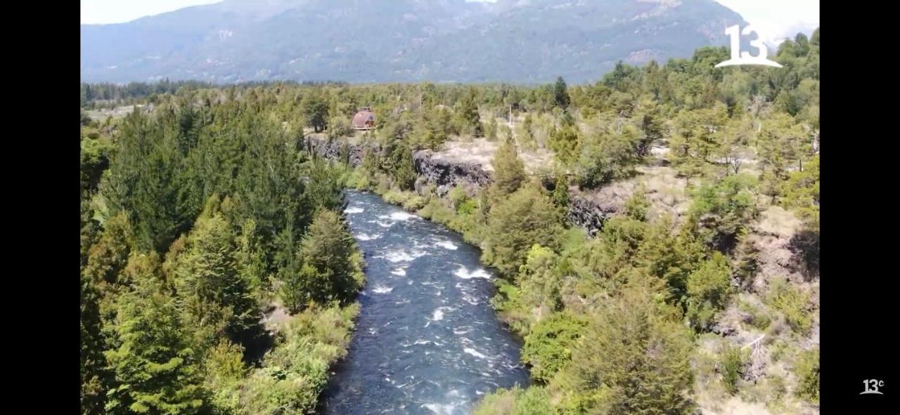 Domo Conguillio Conecta con tu energía sagrada junto al Salto Truful Truful con una vista majestuosa que podrás disfrutar en una tinaja Una experiencia que alineará tu espíritu y tu energía interior Vívelo Melipeuco Exterior foto