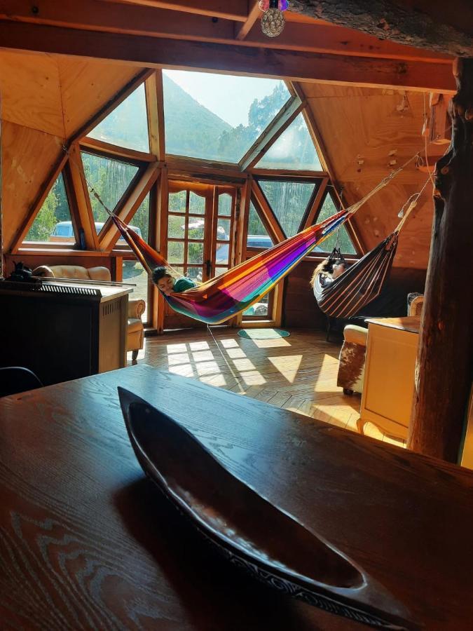 Domo Conguillio Conecta con tu energía sagrada junto al Salto Truful Truful con una vista majestuosa que podrás disfrutar en una tinaja Una experiencia que alineará tu espíritu y tu energía interior Vívelo Melipeuco Exterior foto