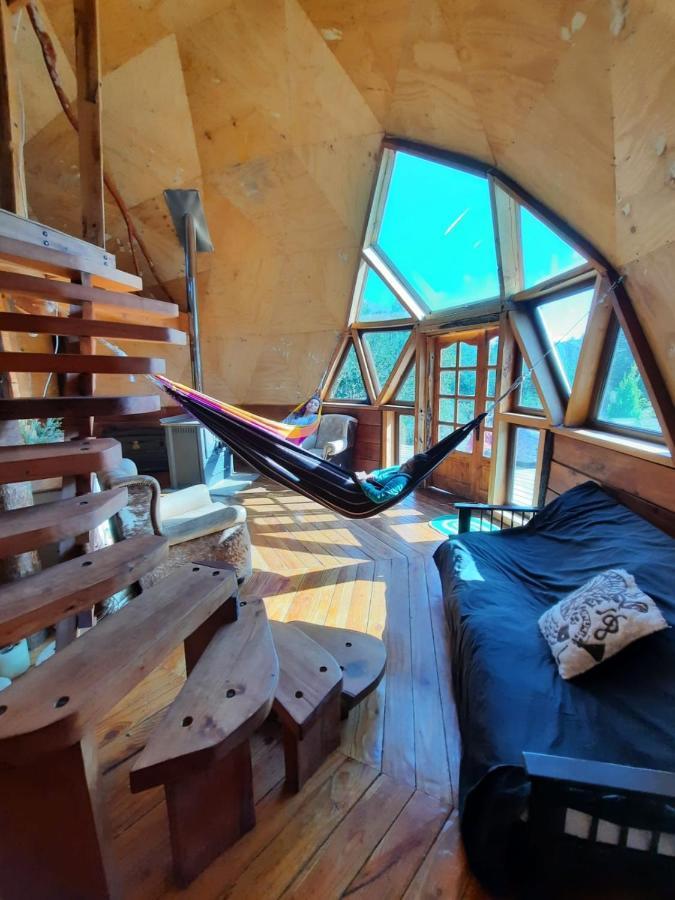 Domo Conguillio Conecta con tu energía sagrada junto al Salto Truful Truful con una vista majestuosa que podrás disfrutar en una tinaja Una experiencia que alineará tu espíritu y tu energía interior Vívelo Melipeuco Exterior foto